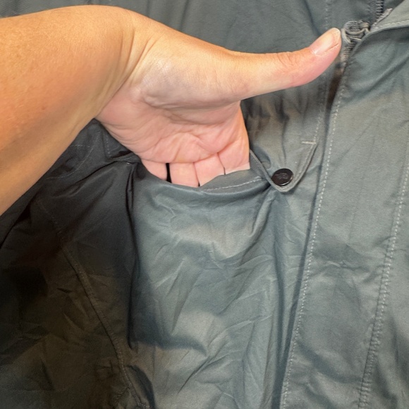 The North Face Jenison Jacket Mens Size Large Black Waterproof Hiking Camping - Picture 2 of 11